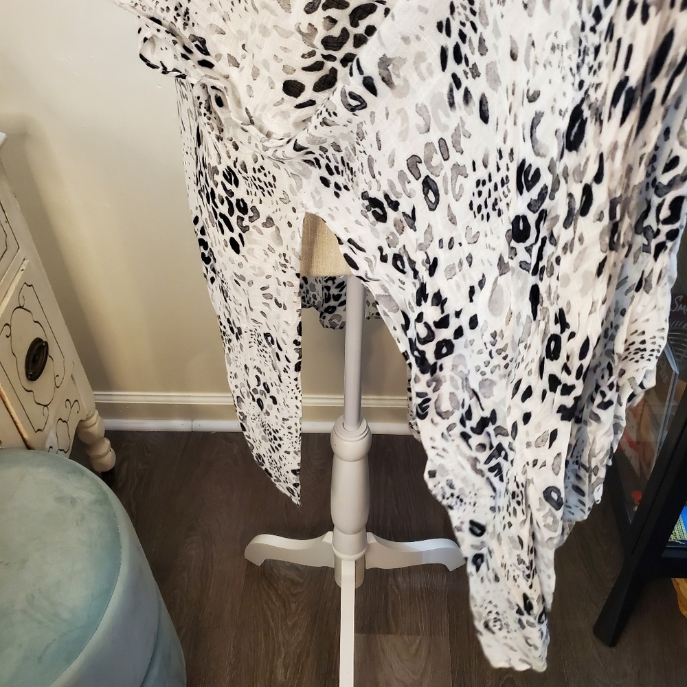 Leopard Tunic - Picture 2 of 2